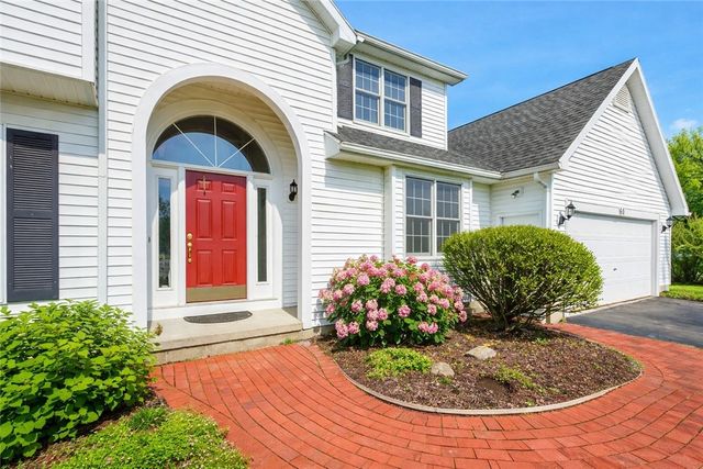 60 Eaglewood Circle, Pittsford, NY 14534