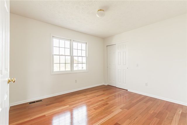 60 Eaglewood Circle, Pittsford, NY 14534