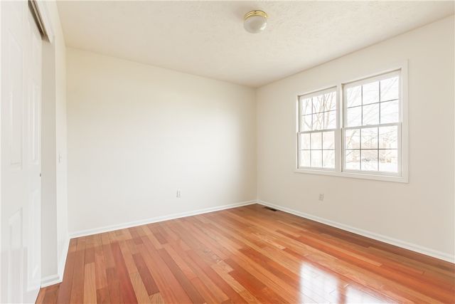 60 Eaglewood Circle, Pittsford, NY 14534