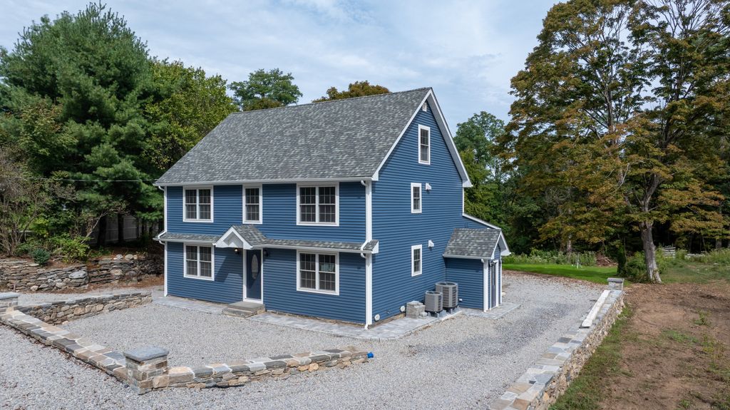 60 Goose Hill Road, Chester, CT 06412