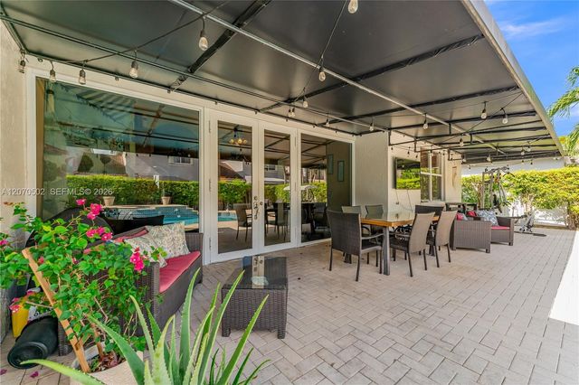 14591 SW 30th Street, Miami, FL 33175