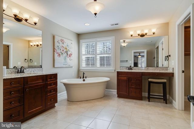 6912 SOUTH ZELKOVA CT, La Plata, MD 20646