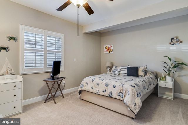 6912 SOUTH ZELKOVA CT, La Plata, MD 20646