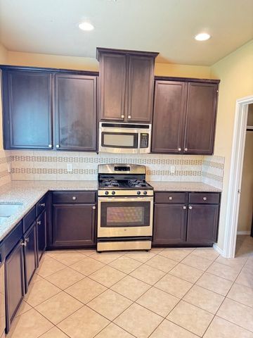 2047 Beacon Chase Court, Spring, TX 77373