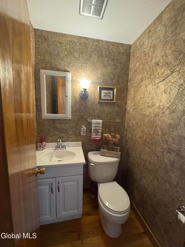 22 Whippoorwill Road, Queensbury, NY 12804