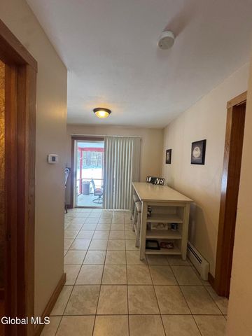 22 Whippoorwill Road, Queensbury, NY 12804