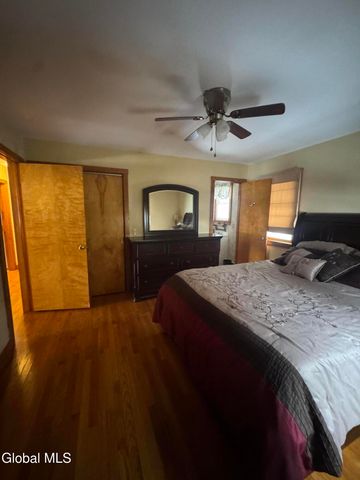 22 Whippoorwill Road, Queensbury, NY 12804