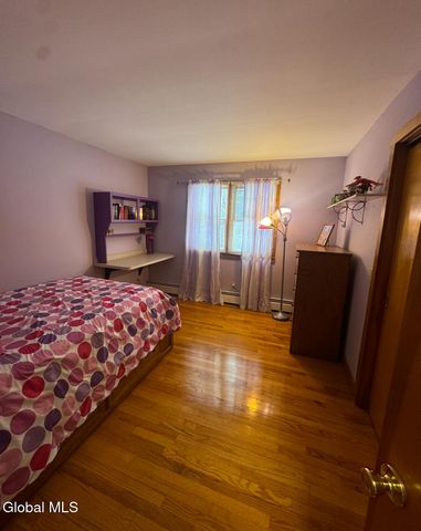 22 Whippoorwill Road, Queensbury, NY 12804