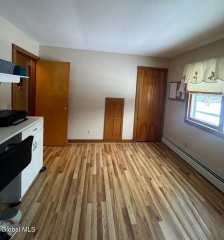 22 Whippoorwill Road, Queensbury, NY 12804