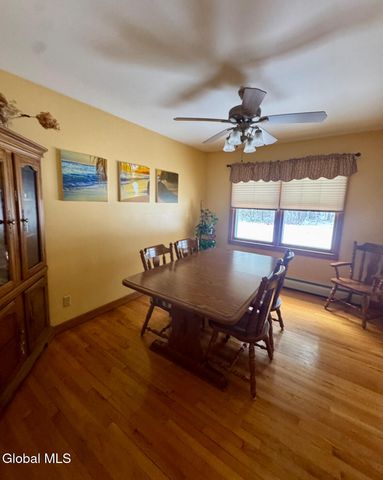 22 Whippoorwill Road, Queensbury, NY 12804