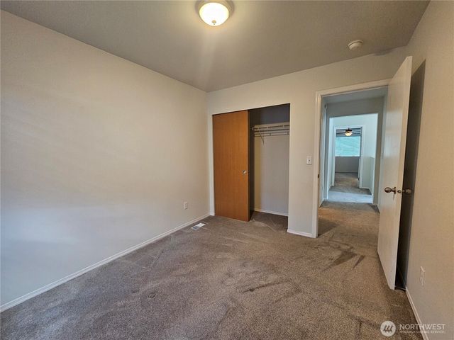 8712 Oslo Lane NE, Lacey, WA 98506