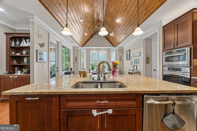 540 Capri Point, Lavonia, GA 30553