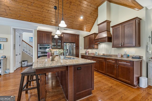 540 Capri Point, Lavonia, GA 30553