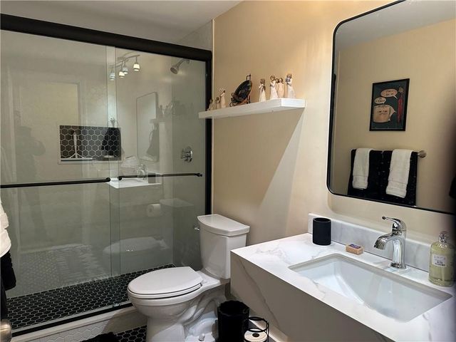 351 New London Avenue 501, Warwick, RI 02886