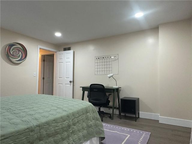 351 New London Avenue 501, Warwick, RI 02886