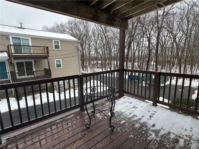 351 New London Avenue 501, Warwick, RI 02886