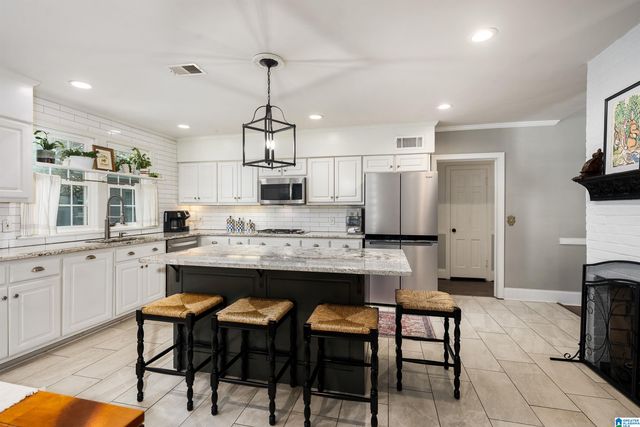 172 THE HIGHLANDS, Tuscaloosa, AL 35404