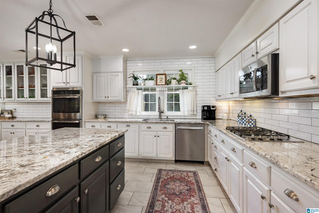 172 THE HIGHLANDS, Tuscaloosa, AL 35404