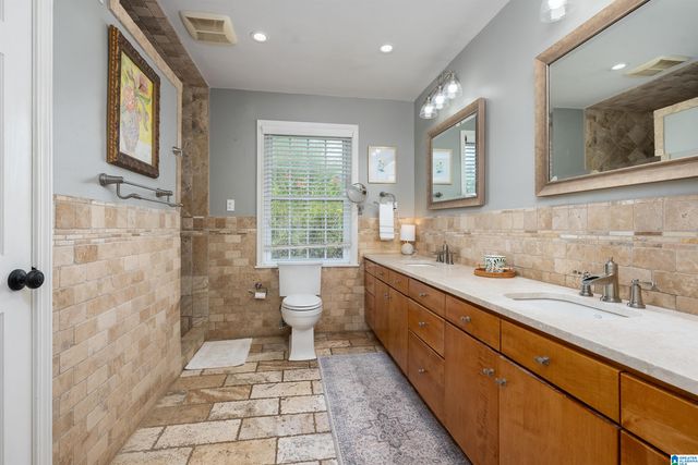 172 THE HIGHLANDS, Tuscaloosa, AL 35404