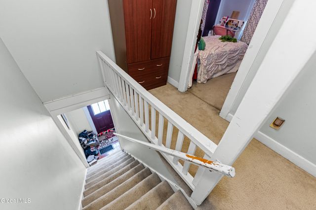 37 Academy Street, Cambridge, NY 12816