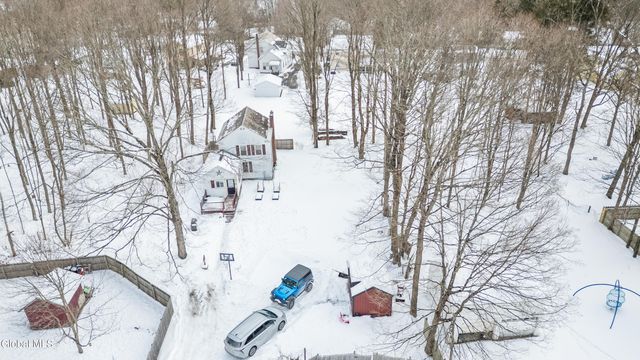 37 Academy Street, Cambridge, NY 12816