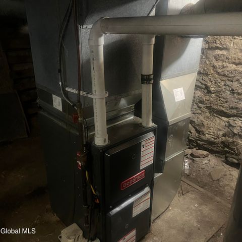 37 Academy Street, Cambridge, NY 12816