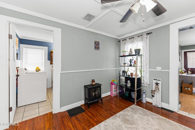 37 Academy Street, Cambridge, NY 12816