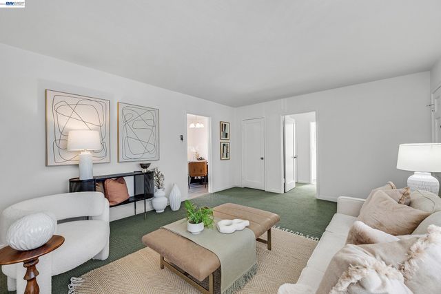 2226 Vegas Ave, Castro Valley, CA 94546