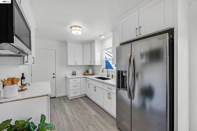 2226 Vegas Ave, Castro Valley, CA 94546