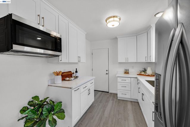 2226 Vegas Ave, Castro Valley, CA 94546