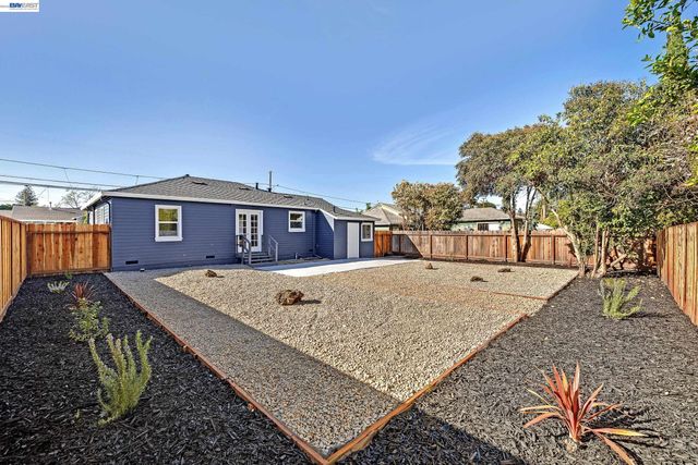 2226 Vegas Ave, Castro Valley, CA 94546