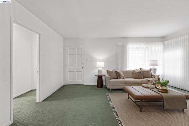 2226 Vegas Ave, Castro Valley, CA 94546