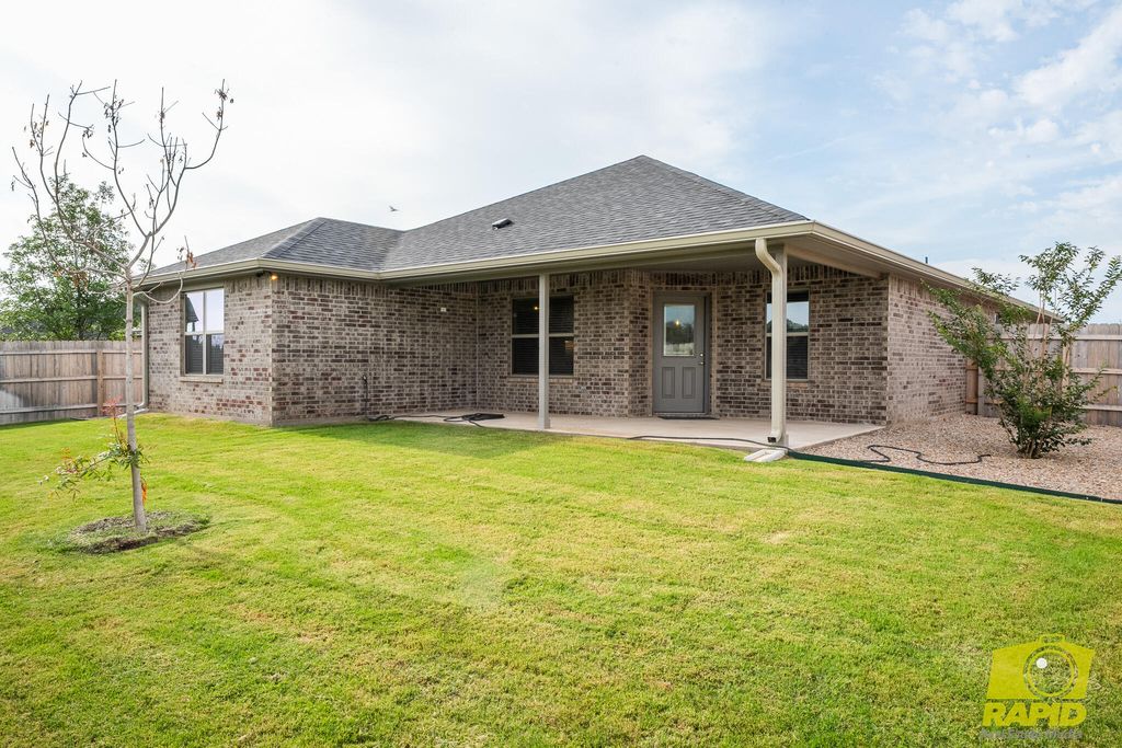 Image 34 of property listing at 3142 Cedarhill Drive, San Angelo, TX 76904