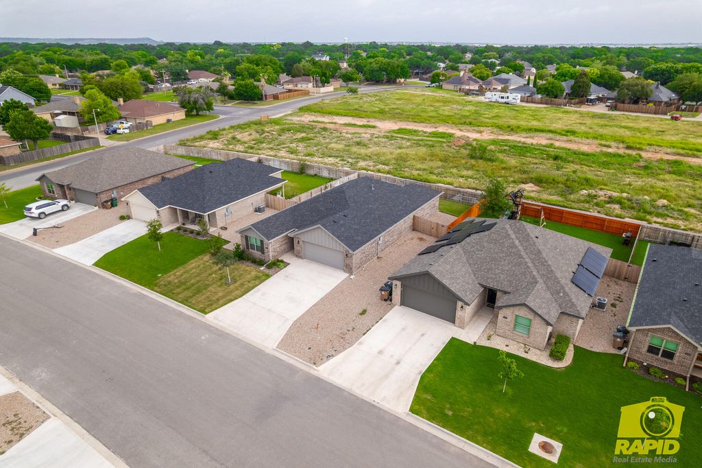 Image 36 of property listing at 3142 Cedarhill Drive, San Angelo, TX 76904