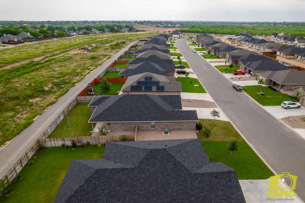 Image 39 of property listing at 3142 Cedarhill Drive, San Angelo, TX 76904