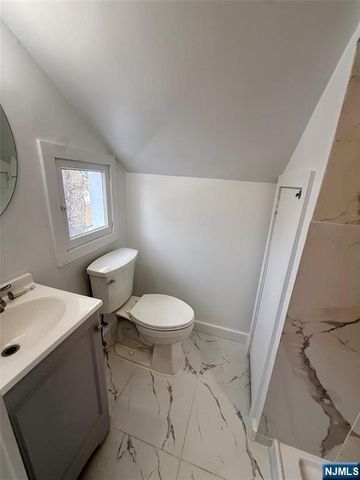 131 W Ramapo Avenue, Mahwah, NJ 07430