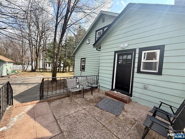 131 W Ramapo Avenue, Mahwah, NJ 07430