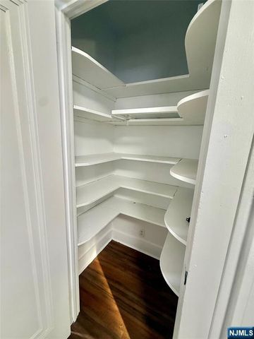 131 W Ramapo Avenue, Mahwah, NJ 07430