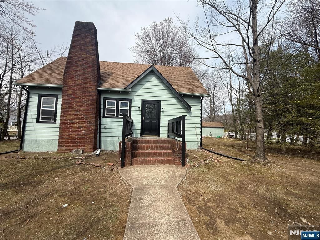 131 W Ramapo Avenue, Mahwah, NJ 07430