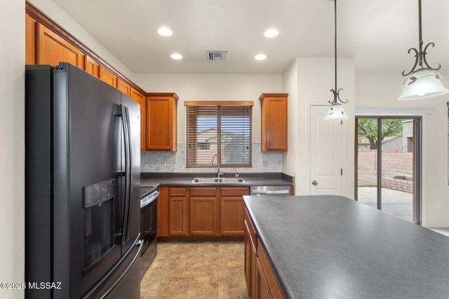 12097 W Hailey Lane, Marana, AZ 85653