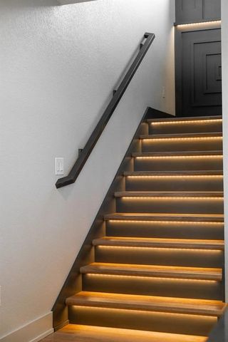 4735 Centennial Boulevard, Urbandale, IA 50323