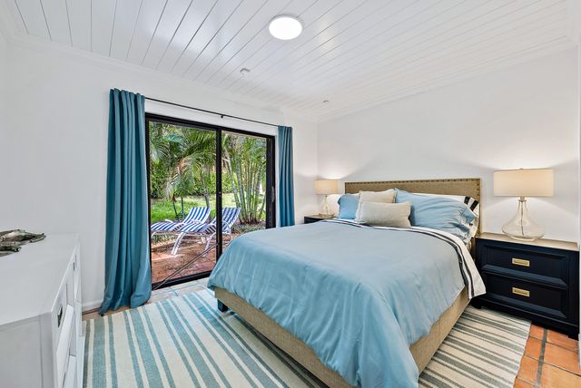 11325 Twelve Oaks Way, North Palm Beach, FL 33408