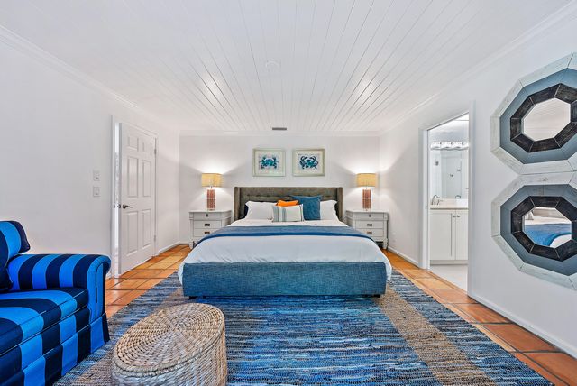 11325 Twelve Oaks Way, North Palm Beach, FL 33408