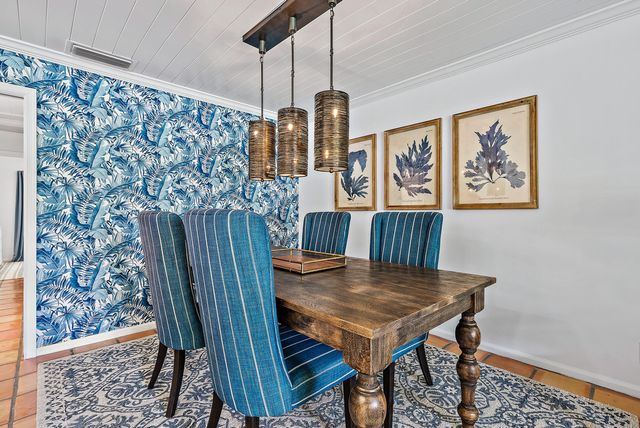 11325 Twelve Oaks Way, North Palm Beach, FL 33408