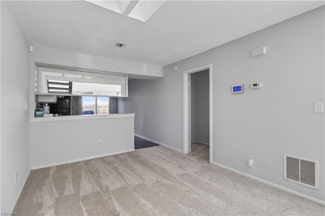 4472 Silverleaf DR, Virginia Beach, VA 23462