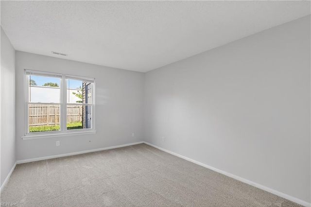 4472 Silverleaf DR, Virginia Beach, VA 23462