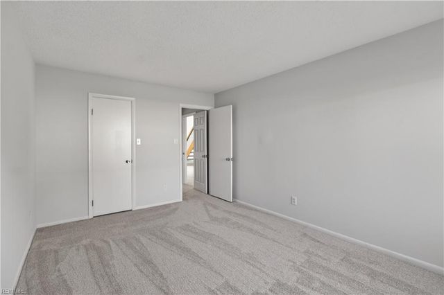 4472 Silverleaf DR, Virginia Beach, VA 23462