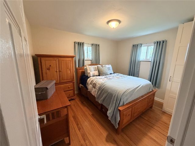 190 Oak Manor Dr, Harrison Twp, PA 15065
