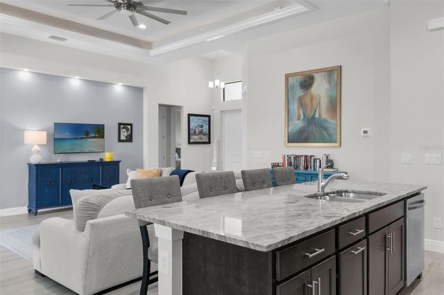 635 NE 7TH TERRACE, Cape Coral, FL 33909