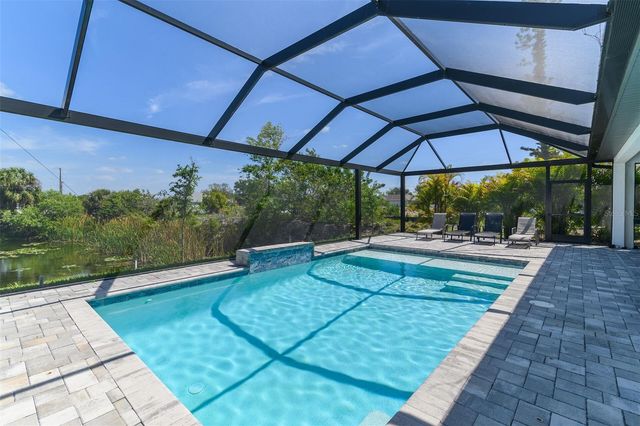 635 NE 7TH TERRACE, Cape Coral, FL 33909